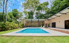 Lalola Villa Privada